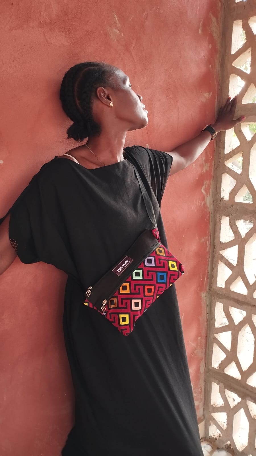 Riñonera estampado Ciudad + 2kg de arroz